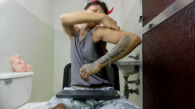 Dogan Renzo0 online show from 23, 3, 2026