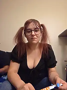 Ashlovescannabis online show from 20, 6, 2026