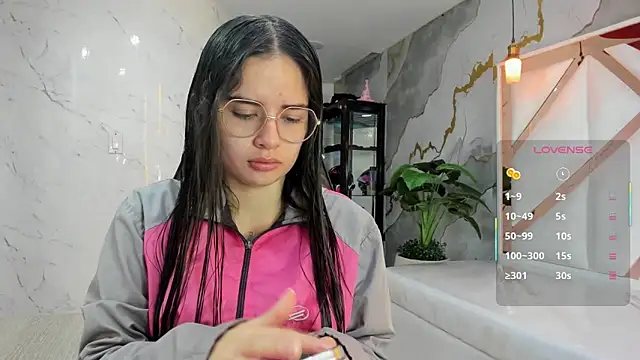 Qetsyah tf online show from 5, 5, 2026
