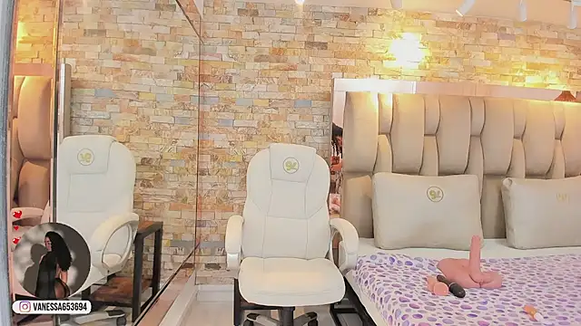 Snapshot of kendall_grace chatting on 4, 3, 2026 kendall grace online show from 4, 3, 2026