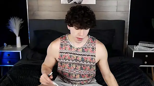 Snapshot of TylerGibson chatting on 12, 3, 2026 TylerGibson online show from 12, 3, 2026