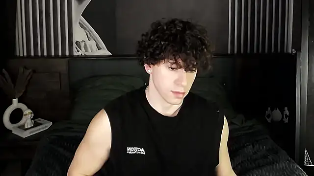 Snapshot of TylerGibson chatting on 13, 3, 2026 TylerGibson online show from 13, 3, 2026