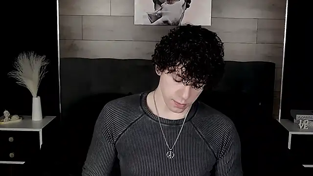 Snapshot of TylerGibson chatting on 23, 3, 2026 TylerGibson online show from 23, 3, 2026