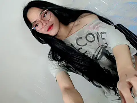 Urhotfucking veronica1 online show from 7, 5, 2026
