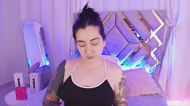KathiaJenner online show from 13, 7, 2026