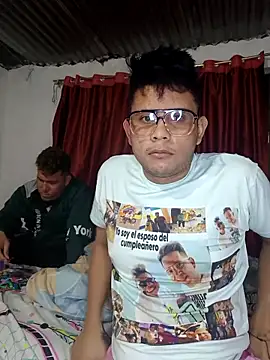 Snapshot of ClarkAndBruno chatting on 6, 2, 2026 ClarkAndBruno online show from 6, 2, 2026