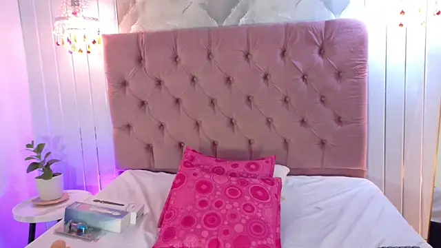 Snapshot of Gabby-Sweet chatting on 13, 6, 2026 Gabby-Sweet online show from 13, 6, 2026