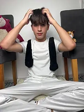 Naim TheKing online show from 3, 2, 2026