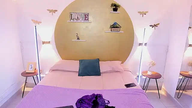 naomi campell online show from 14, 3, 2026