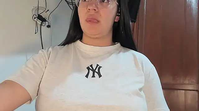 Snapshot of Danilui chatting on 19, 3, 2026 Danilui online show from 19, 3, 2026