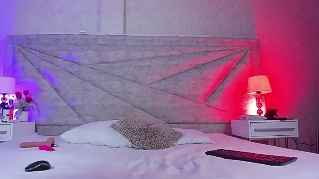 RousSweet- online show from 9, 3, 2026