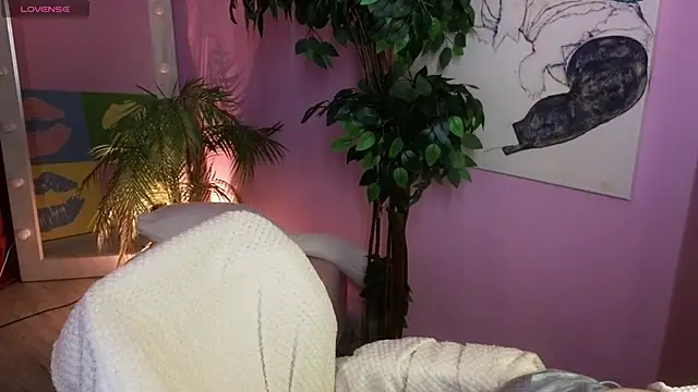 Lilith Grimm online show from 7, 5, 2026