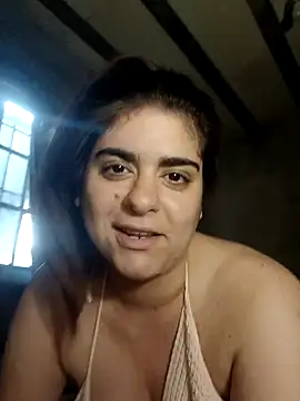 CherryRabitt online show from 12, 2, 2026