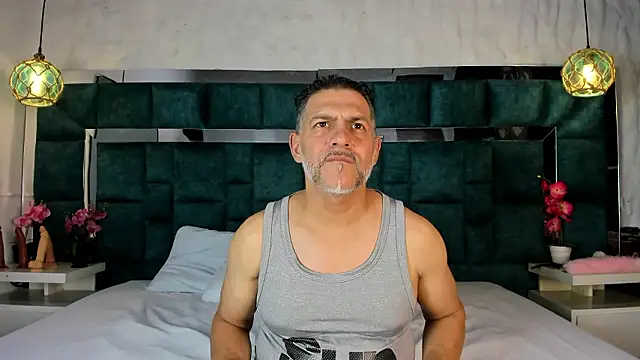 ViceSweet online show from 4, 3, 2026