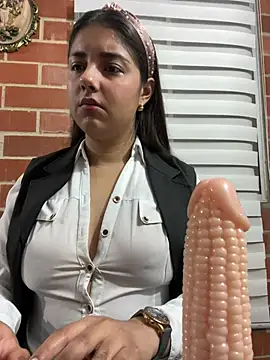 Snapshot of A-uroora chatting on 6, 3, 2026 A-uroora online show from 6, 3, 2026