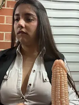 Snapshot of A-uroora chatting on 23, 3, 2026 A-uroora online show from 23, 3, 2026