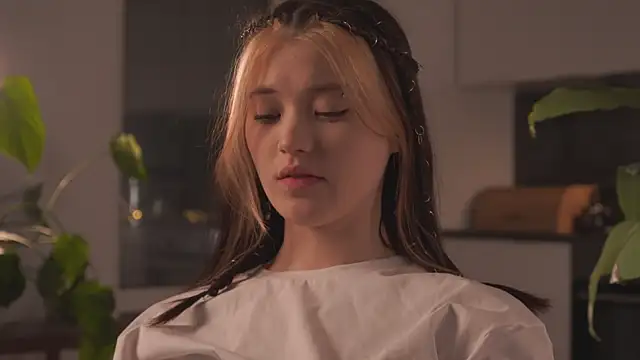 EleniRoeber online show from 13, 2, 2026