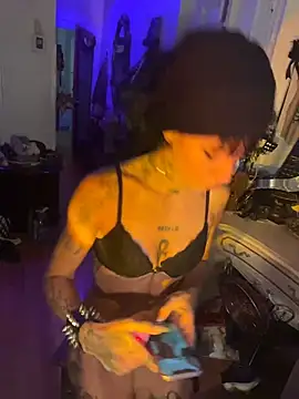 luxxlola online show from 29, 7, 2026