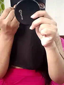 Snapshot of cooler_007 chatting on 4, 2, 2026 cooler 007 online show from 4, 2, 2026