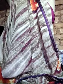 Snapshot of Juli_cut chatting on 7, 3, 2026 Juli cut online show from 7, 3, 2026