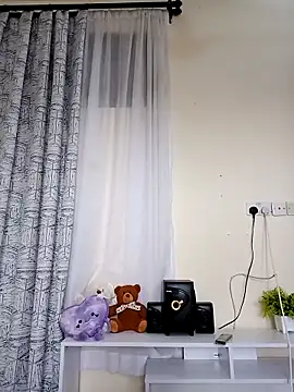 Silk Hennessy online show from 20, 3, 2026