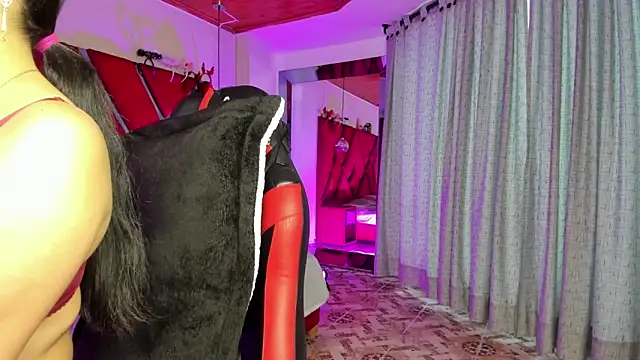 Snapshot of Lucia_24x chatting on 21, 3, 2026 Lucia 24x online show from 21, 3, 2026