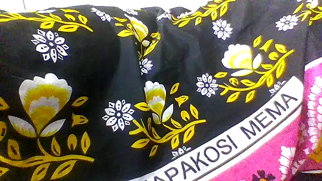 Snapshot of mbaliNzimande chatting on 3, 3, 2026 mbaliNzimande online show from 3, 3, 2026