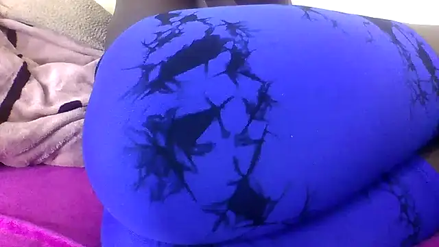 Snapshot of mbaliNzimande chatting on 19, 3, 2026 mbaliNzimande online show from 19, 3, 2026