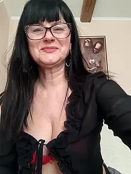 Snapshot of AliceSwan57 chatting on 2, 2, 2026 AliceSwan57 online show from 2, 2, 2026