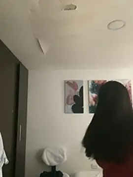 JuliaaVega online show from 10, 3, 2026