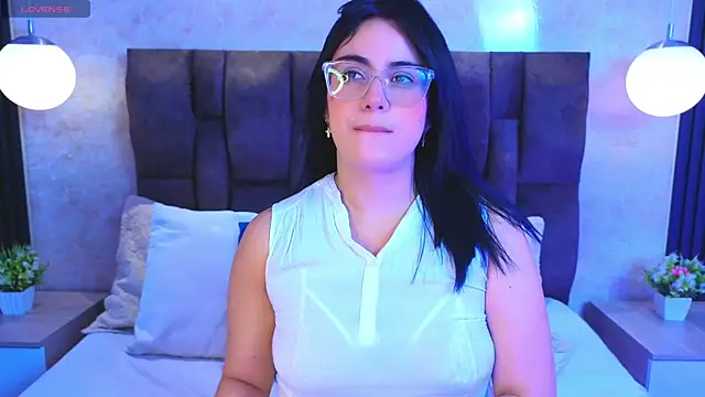 vicky grey online show from 9, 7, 2026