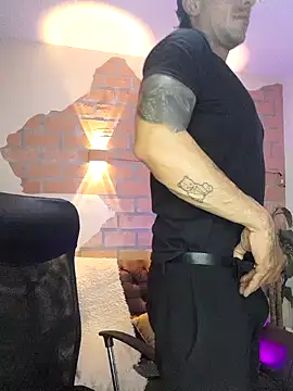 Snapshot of mister_eithan chatting on 18, 1, 2026 mister eithan online show from 18, 1, 2026