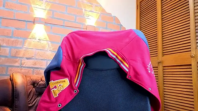 Snapshot of mister_eithan chatting on 20, 2, 2026 mister eithan online show from 20, 2, 2026