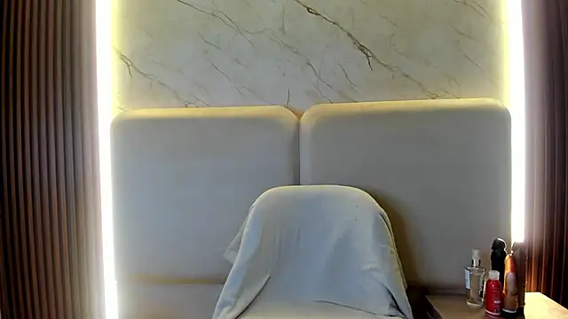 Snapshot of PalomaAguilarx69 chatting on 8, 3, 2026 PalomaAguilarx69 online show from 8, 3, 2026