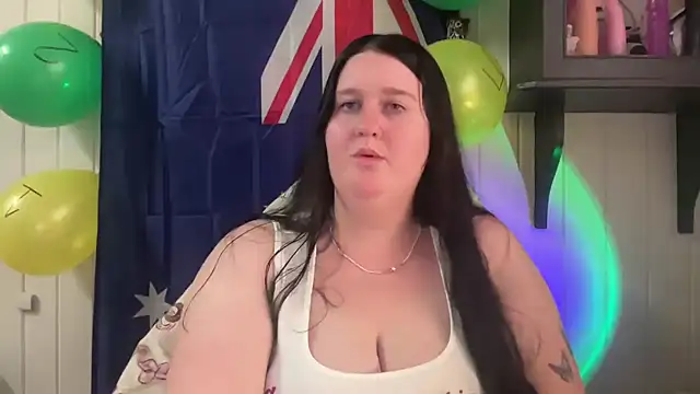 xopeachybaby online show from 25, 6, 2026