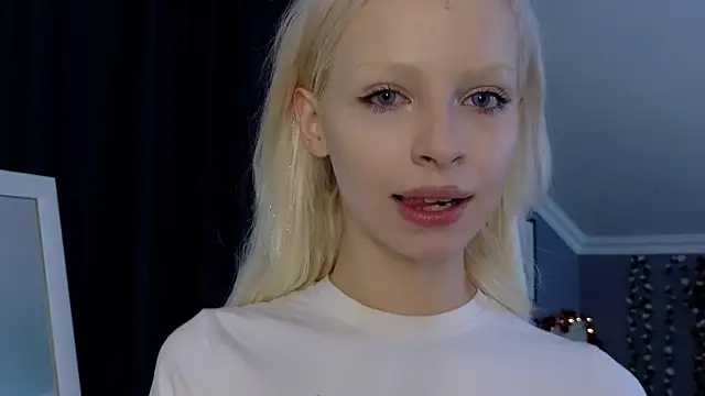 Naomi Demio online show from 1, 5, 2026