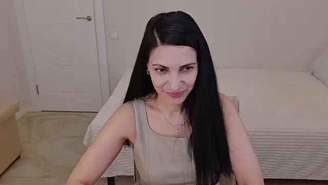 LovelyBeatrice online show from 12, 3, 2026