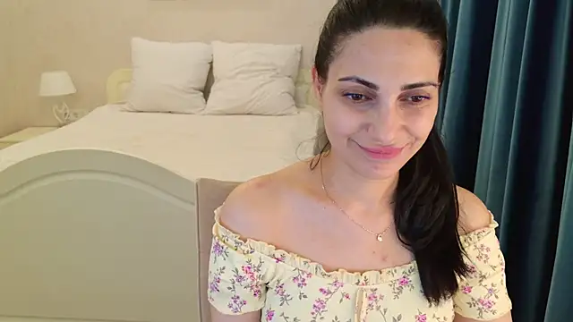 LovelyBeatrice online show from 22, 7, 2026