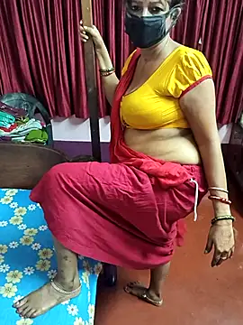 Snapshot of Little-Roshni chatting on 17, 7, 2026 Little-Roshni online show from 17, 7, 2026