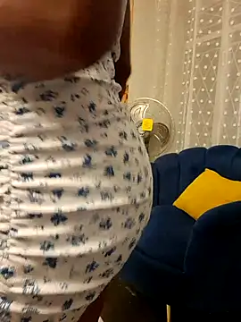 Snapshot of Barbieee1301 chatting on 5, 3, 2026 Barbieee1301 online show from 5, 3, 2026