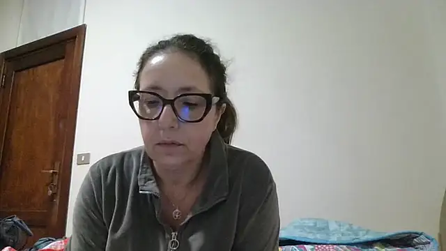 Snapshot of Miasexmilf chatting on 27, 3, 2026 Miasexmilf online show from 27, 3, 2026