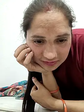 Cute-karisma1234 online show from 27, 2, 2026