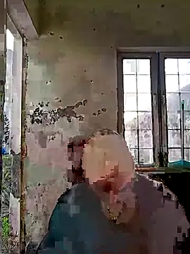 Cute-karisma1234 online show from 13, 3, 2026