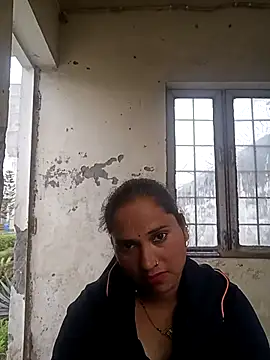 Cute-karisma1234 online show from 20, 3, 2026