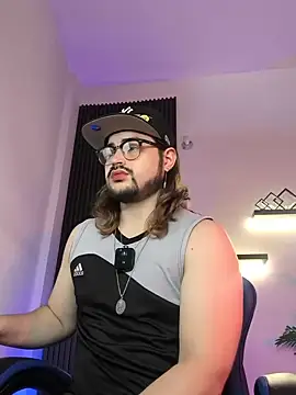 Derek Vow online show from 28, 7, 2026