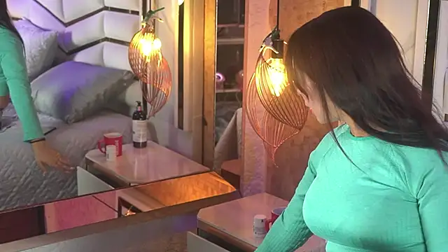 karol sm online show from 3, 7, 2026