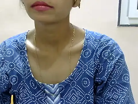 Snapshot of Kulsum_S chatting on 18, 5, 2026 Kulsum S online show from 18, 5, 2026