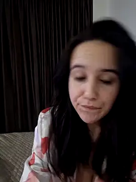 Snapshot of MavisReeve chatting on 15, 2, 2026 MavisReeve online show from 15, 2, 2026