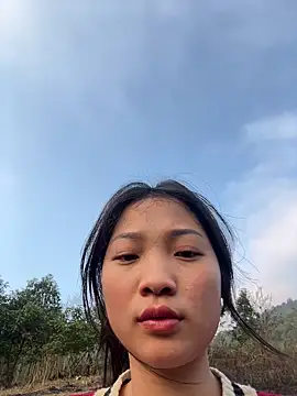 Snapshot of Lyn-be99 chatting on 5, 2, 2026 Lyn-be99 online show from 5, 2, 2026