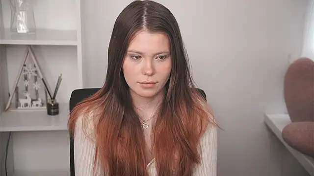 Snapshot of MarnieWootan chatting on 3, 3, 2026 MarnieWootan online show from 3, 3, 2026